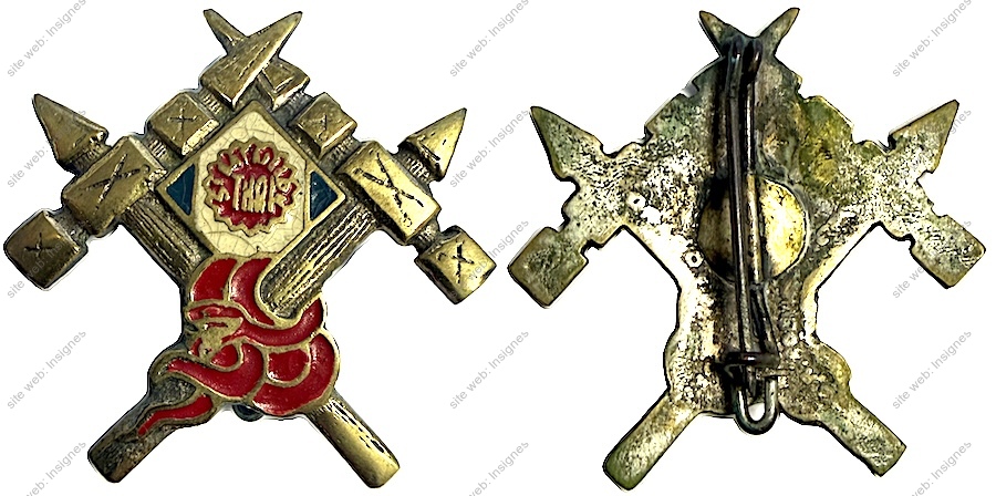 3° Bataillon THAI, moulage, serpent rouge